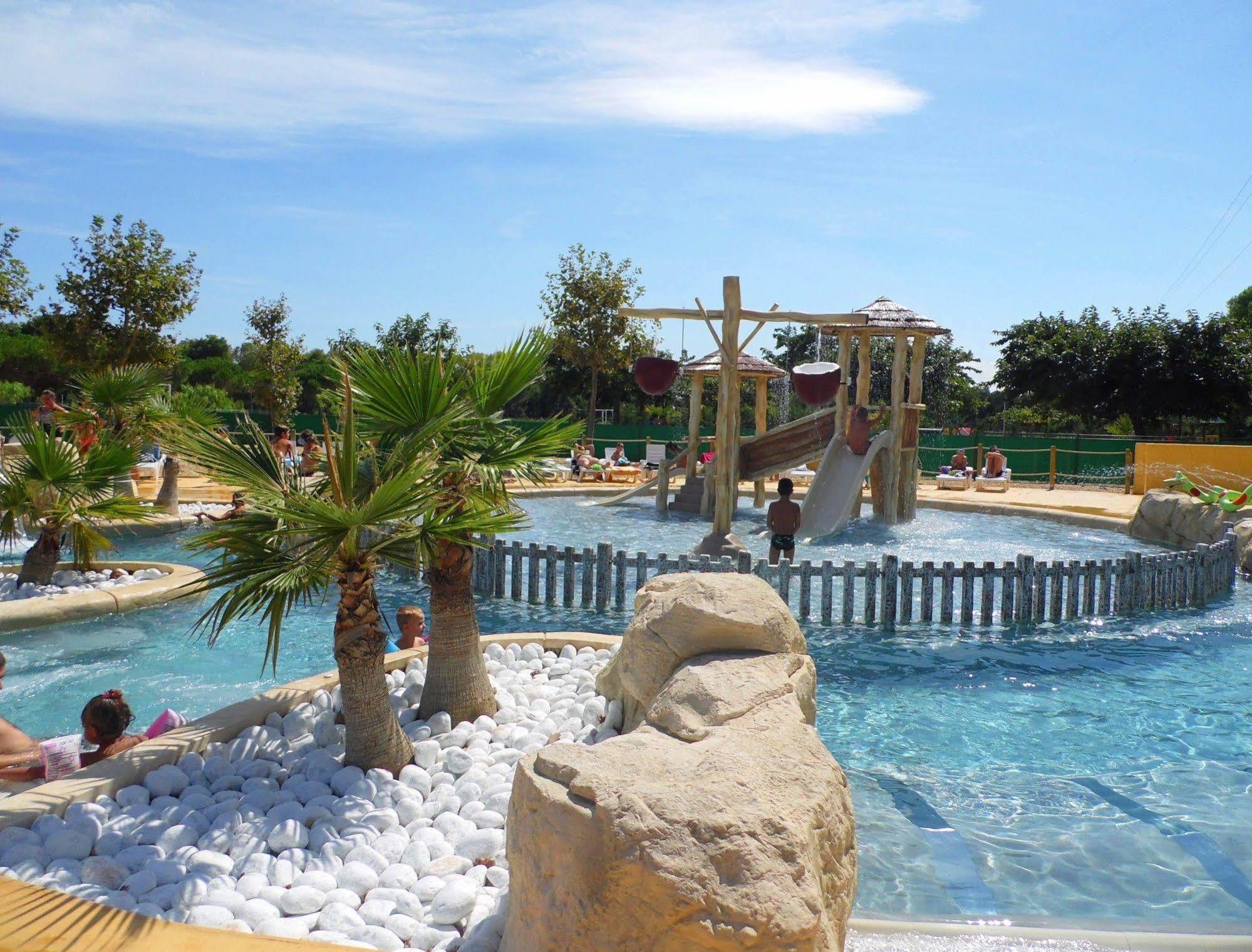 Camping Le Sainte Marie 외부 사진